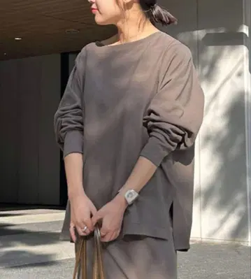 분또 보트넥 뉘앙스 풀오버