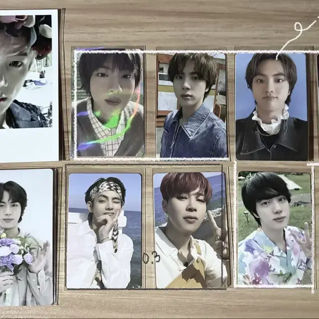 방탄소년단 포카 판매합니다.