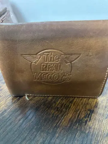 The REAL McCOYs 이단 접이식 지갑