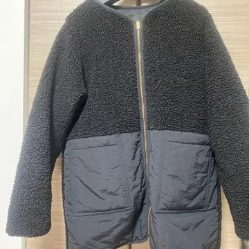 나노 유니버스 리버서블 보아 코트