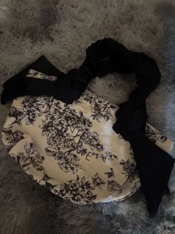 스나이델 홈 토트 토와르 드 주이