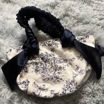 스나이델 홈 토트 토와르 드 주이