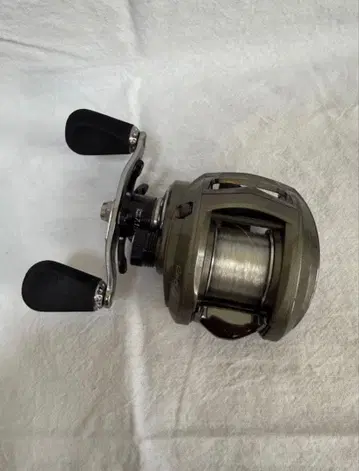 아부가르시아 RevoLT-L 왼쪽 감기