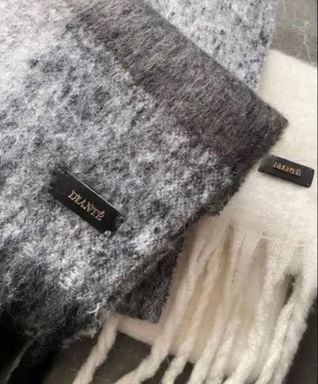 [ 즉시 구매 이번 달 말 삭제 ] DIANTE 프린지 스톨