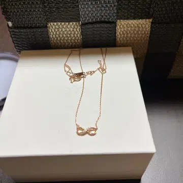 핑크 골드 k10 무한대 모티브 목걸이 다이아몬드 포함