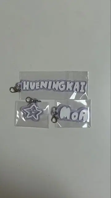 ACT:TOMORROW 아크릴 참 휴닝카이