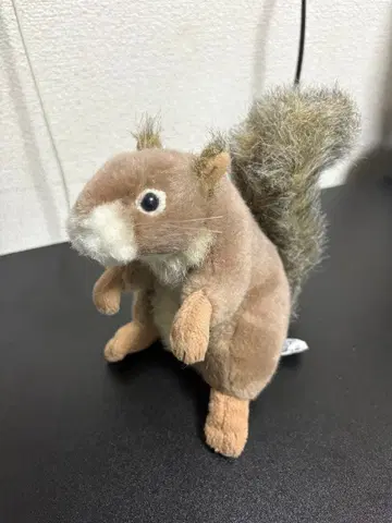 Hansa 다람쥐 봉제 인형