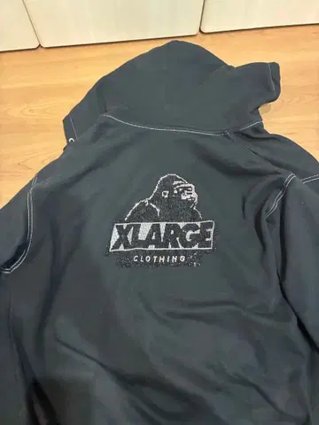XLARGE 블랙 후드티 L 사이즈