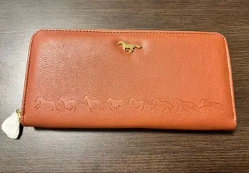 브라운 말 엠보싱 장지갑 엔기야 금전운 구별 말발굽