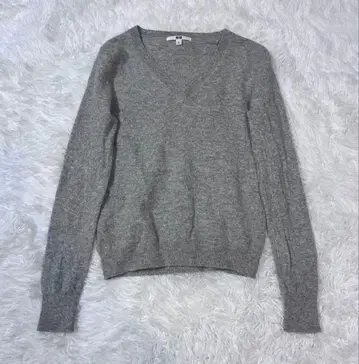 UNIQLO 캐시미어 100% V넥 스웨터 그레이 M