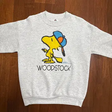 빈티지 레어 모델 우드스탁 맨투맨 스누피 트레이닝복