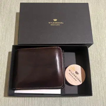 WILD SWANS GROUND 접이식 지갑 코도반