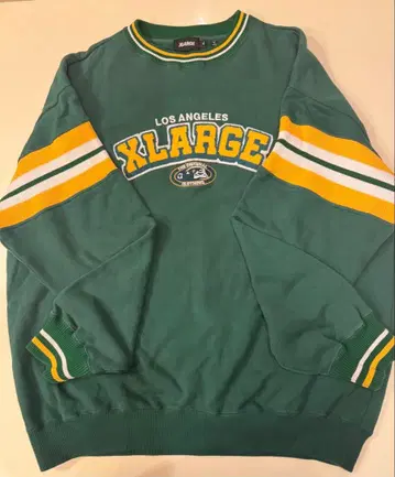 XLARGE 트레이닝복