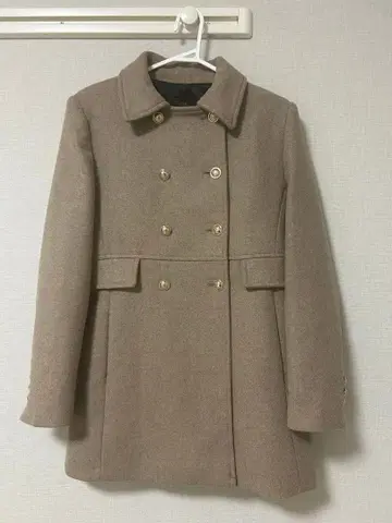ZARA 울 혼방 숏 기장 더블 브레스트 코트 L 사이즈
