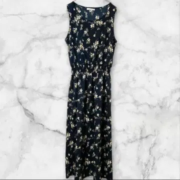 새상품급 FUN 슬리브리스 원피스 꽃무늬 네이비 컬러 롱 원피스 F