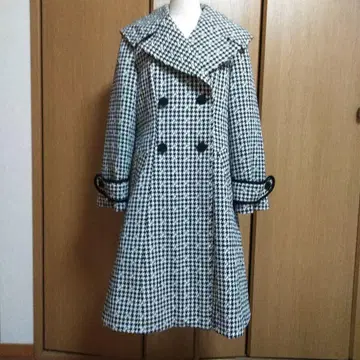 시선당 토모코 컬렉션 퀼팅 코트