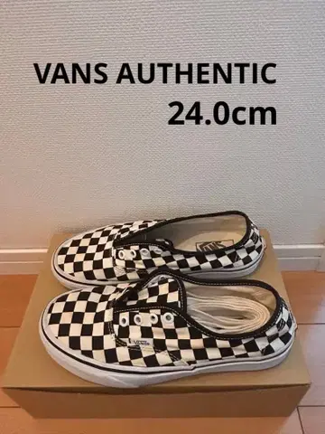 VANS 오센틱 블랙 x 화이트 24.0cm