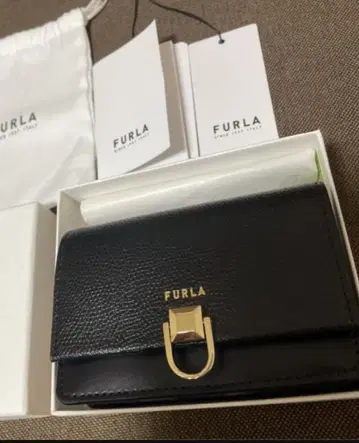 FURLA 블랙 명함지갑