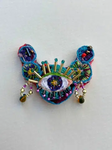 비즈 자수 브로치 2way 목걸이 눈 모티브 개성있는 핸드메이드