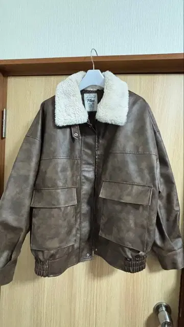 브라운 가죽 오버 사이즈 자켓