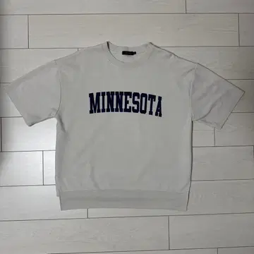 MINNESOTA 반팔 T셔츠 L 사이즈 그레이