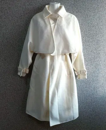 아이보리 코트 스타일 셋업