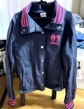 adidas 네이비 스트라이프 저지 UK12