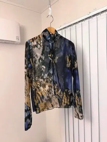 지베르니 프린트 티셔츠 / united tokyo