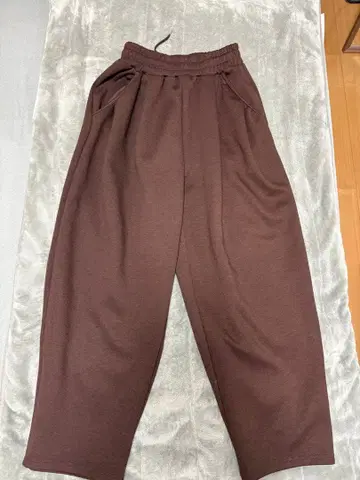 로리즈팜 컷 이지 코쿤 팬츠