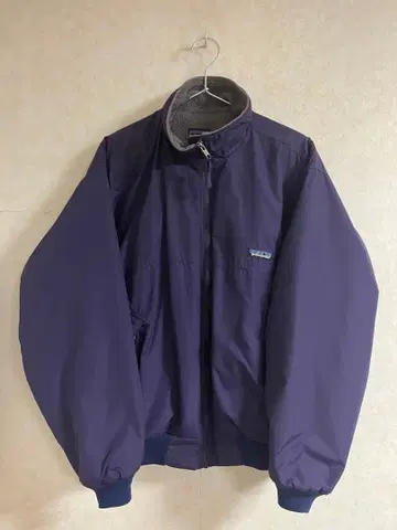 레어 컬러 새상품급 쉘 신틸라 자켓 퍼플 플리스