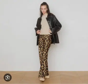 Sea Room Lynn 레오파드 새틴 스트레이트 팬츠 M