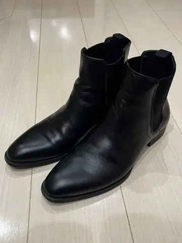 [ 새상품급 ] MB 블랙 사이드 고어 부츠 가죽