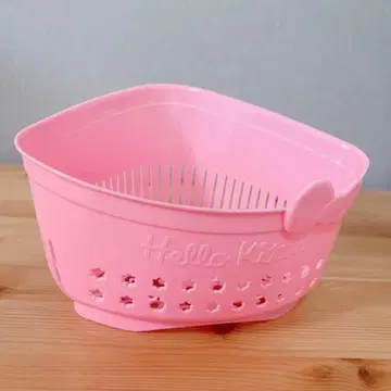 헬로키티 삼각형 코너