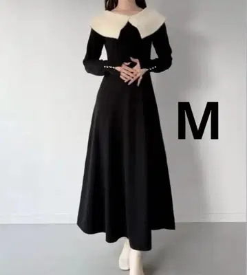 미피아르 클래시컬 컬러 플레어 니트 원피스