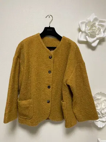 davoDAVO 겨자색 아우터