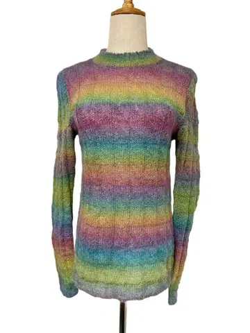 레인보우 스트라이프 긴팔 니트 스웨터