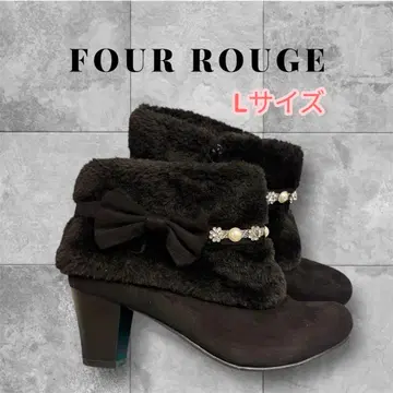 FOUR ROUGE 블랙 퍼 장식 비쥬 부티 L 사이즈