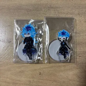 트위스테 아크릴 스탠드 스케어리 드레스 이그니하이드