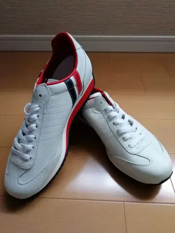 미사용 새상품 패트릭 마라톤 레더 TRC 트리콜로르 사이즈 42