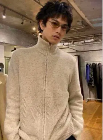 Arnar mar jonsson (현 RANRA) 드라이버 니트