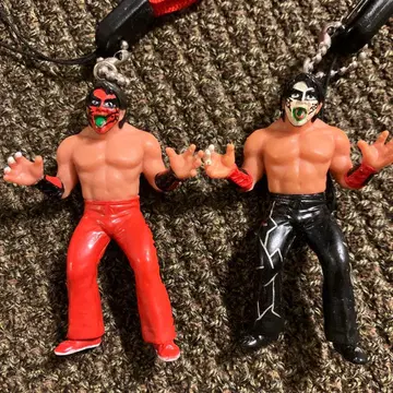 그레이트 무타 피규어 2체 세트