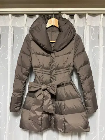 m.deux 브라운 벨트 다운 자켓