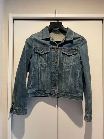 연한 파란색 데님 자켓 사이즈 38