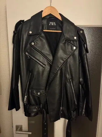 ZARA 블랙 라이더 자켓 M