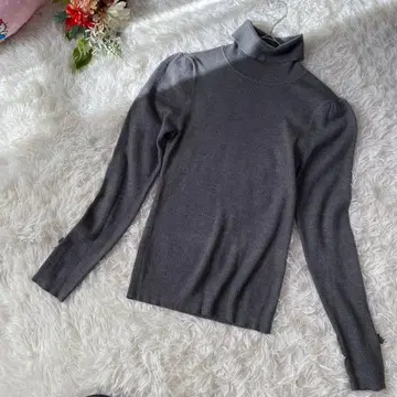 새상품급 [갤러리 비스콘티] 리브 터틀넥 스웨터 그레이(M)