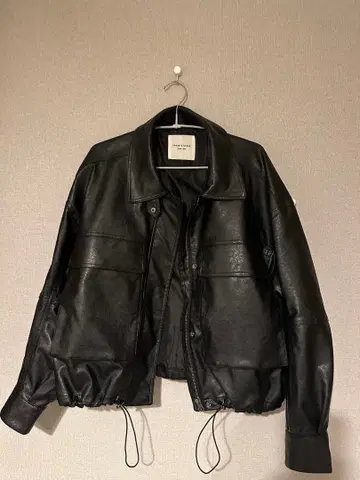 FREAK'S STORE 블랙 가죽 자켓 사이즈 F
