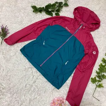 새상품급 Marmot 마모트 점퍼 얇은 소재 브랜드 로고 핑크, 파랑 S