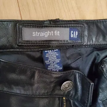 GAP 가죽 스트레이트 핏 팬츠 W29 L32