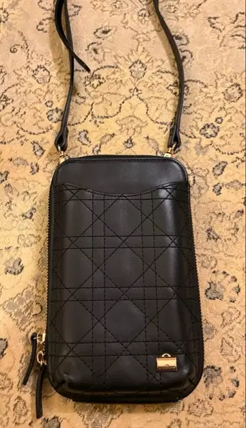 라바가제리 천연 가죽 스마트폰 숄더백 블랙