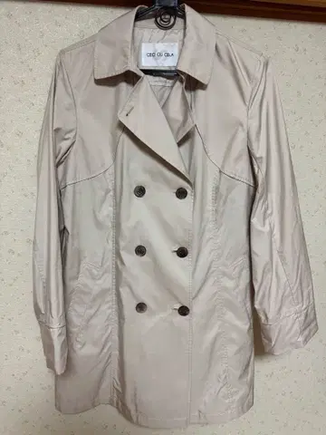 CECI OU CELA 베이지 트렌치코트